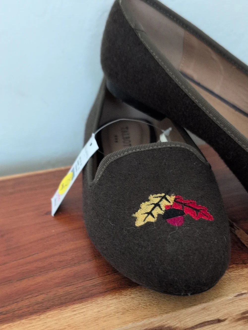 NWT Talbots Olive Embroidered SlipOn Loafers with Red & Gold Fall Leaf Accents 7